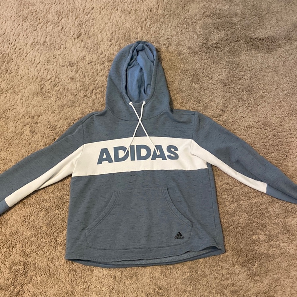 Women’s Adidas sweatshirt